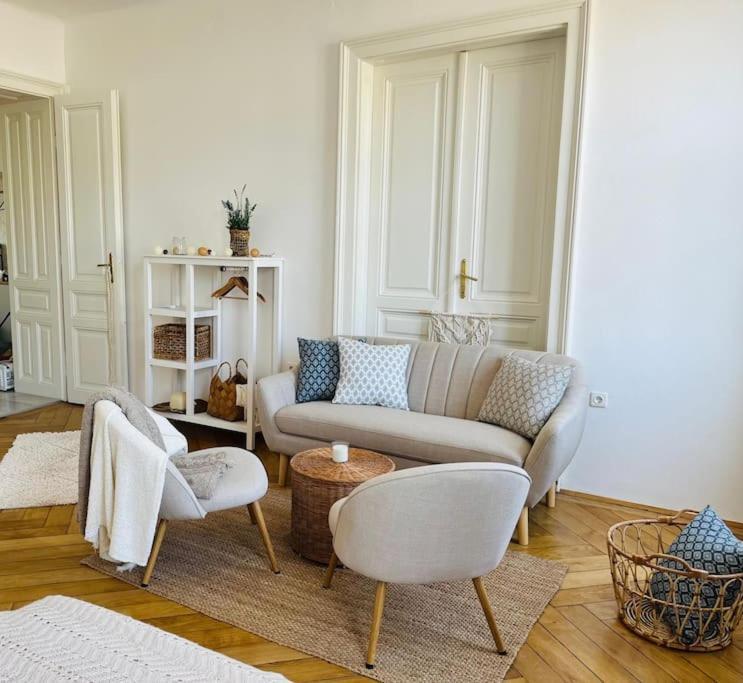 Modernes Design Apartment Wien Exterior foto