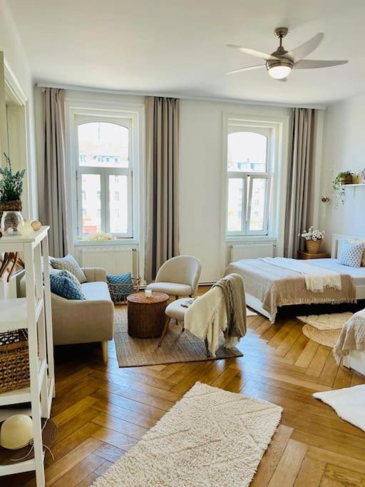 Modernes Design Apartment Wien Exterior foto